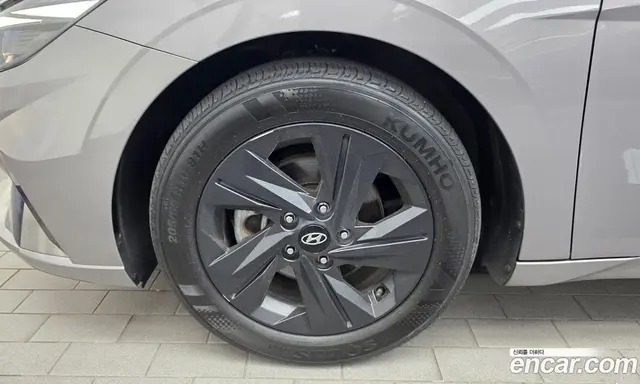 Hyundai Avante 2021 1.6 автомат (гидро), миниатюра 5
