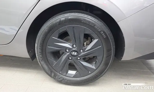 Hyundai Avante 2021 1.6 автомат (гидро), миниатюра 7