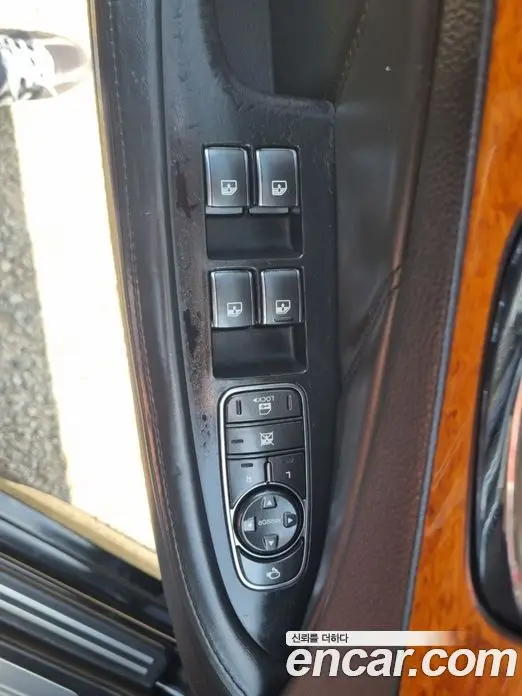 Hyundai Equus 2010 3.8 автомат (гидро), фото 15 Hyundai Equus 2010 3.8 автомат (гидро), фото 15