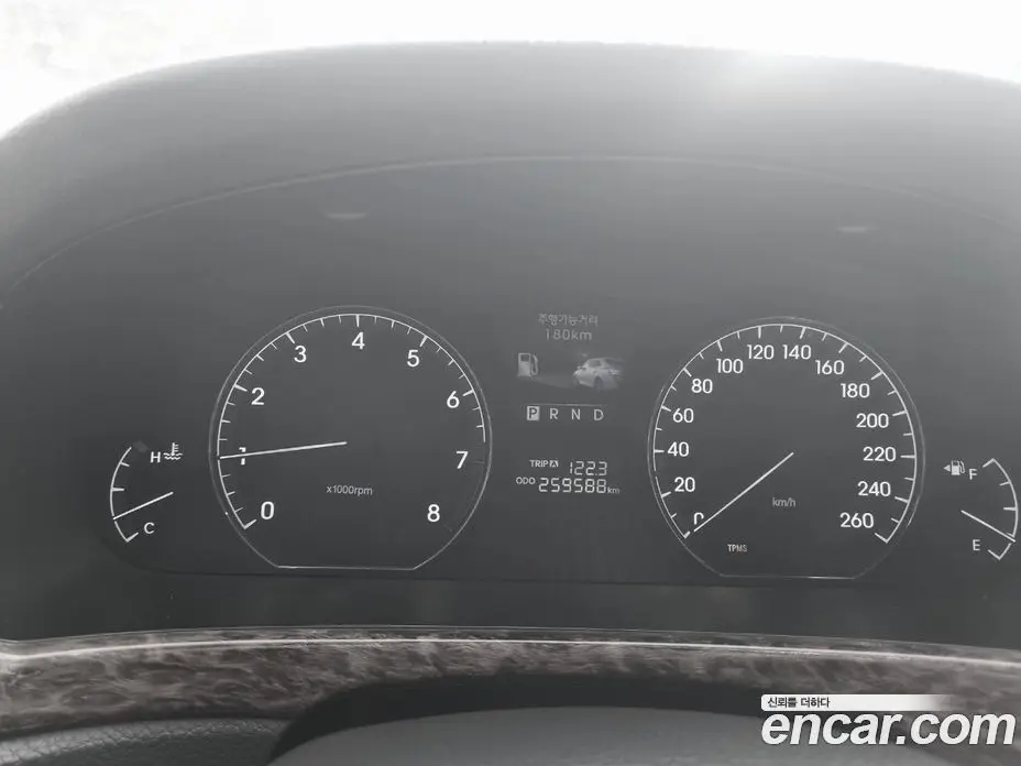 Hyundai Equus 2010 3.8 автомат (гидро), фото 17 Hyundai Equus 2010 3.8 автомат (гидро), фото 17