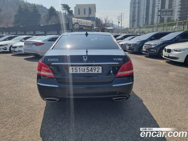 Hyundai Equus 2010 3.8 автомат (гидро), миниатюра 6 Hyundai Equus 2010 3.8 автомат (гидро), миниатюра 6
