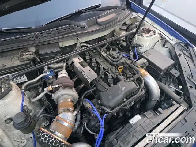 Hyundai Genesis 2009 2.0 механика, миниатюра 6