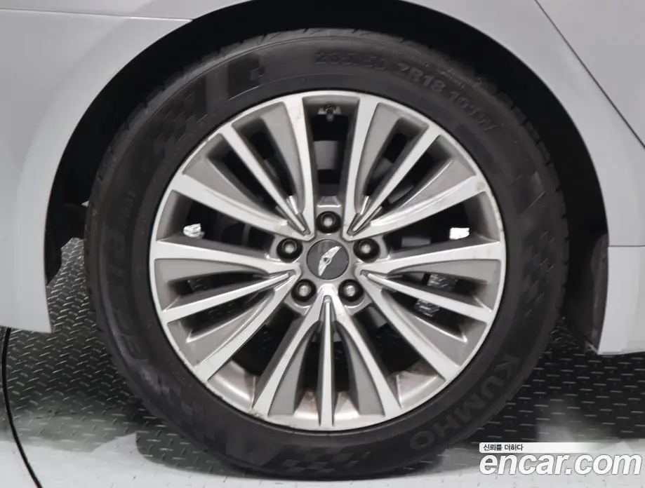 Hyundai Genesis 2013 3.3 автомат (гидро), фото 20