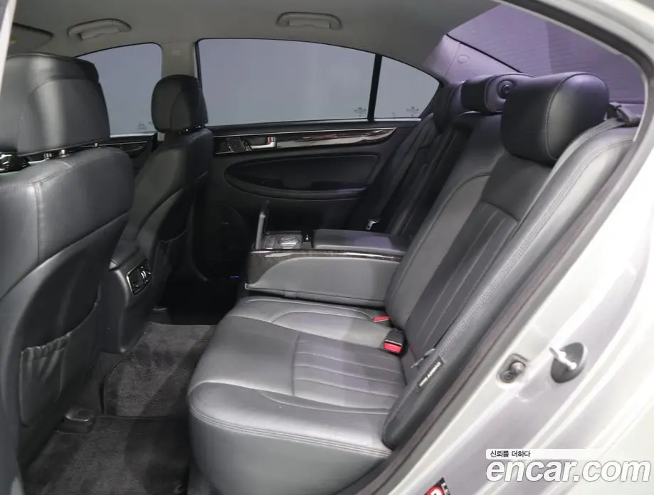 Hyundai Genesis 2013 3.3 автомат (гидро), фото 10