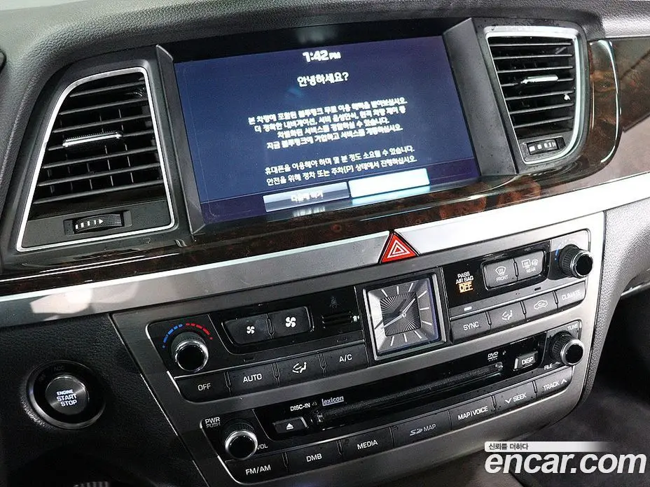 Hyundai Genesis 2015 3.3 автомат (гидро), фото 14