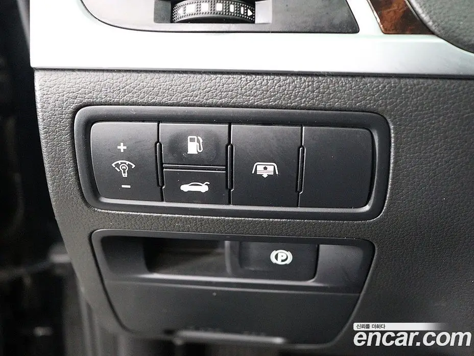 Hyundai Genesis 2015 3.3 автомат (гидро), фото 16