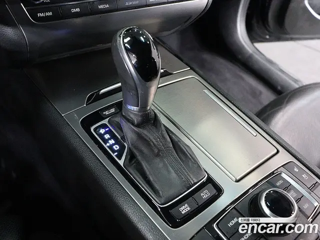 Hyundai Genesis 2015 3.3 автомат (гидро), миниатюра 9