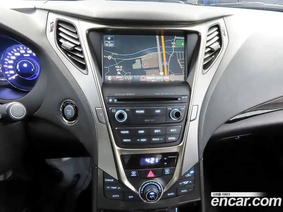 Hyundai Grandeur 2013 3.0 автомат (гидро), фото 14