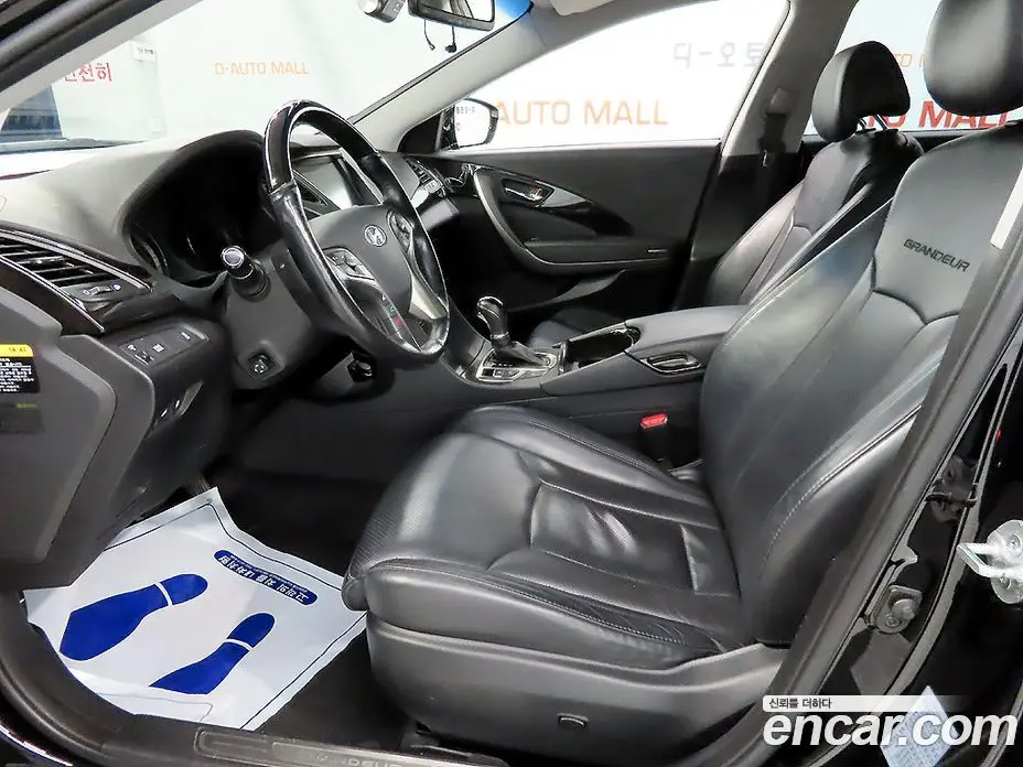 Hyundai Grandeur 2013 3.0 автомат (гидро), фото 17
