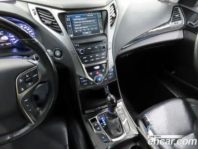 Hyundai Grandeur 2013 3.0 автомат (гидро), миниатюра 9