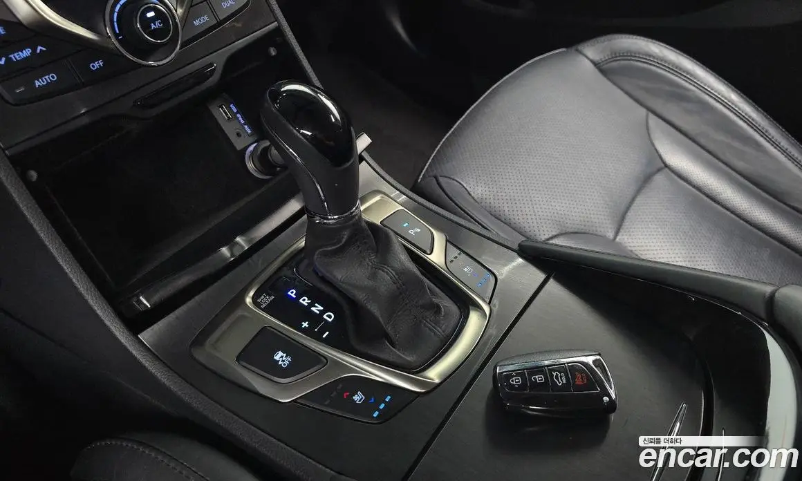 Hyundai Grandeur 2013 3.0 автомат (гидро), фото 12