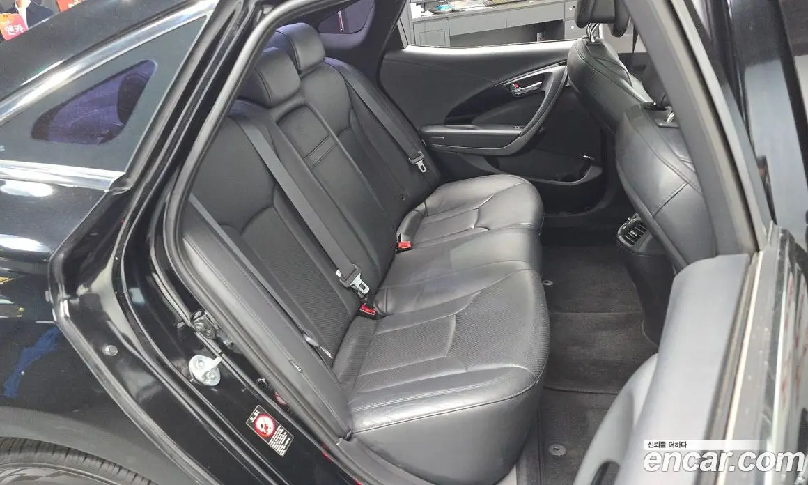 Hyundai Grandeur 2013 3.0 автомат (гидро), фото 17