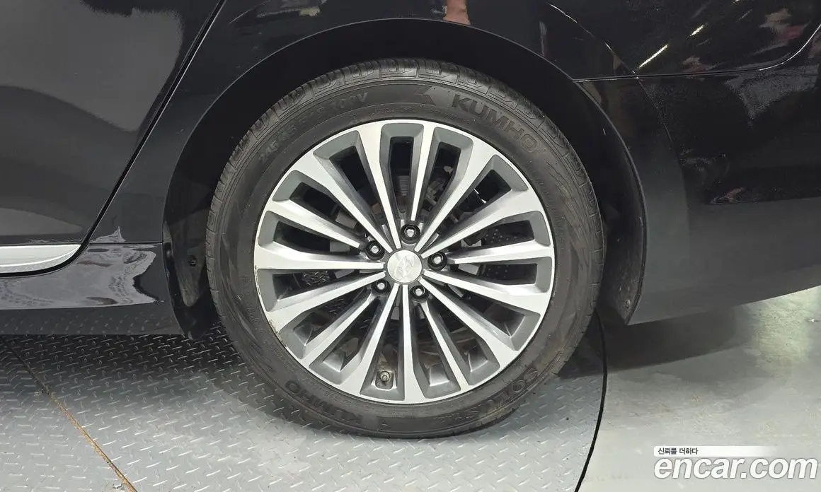 Hyundai Grandeur 2013 3.0 автомат (гидро), фото 7