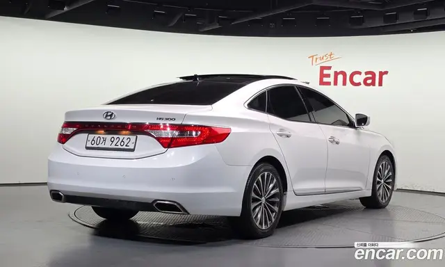 Hyundai Grandeur 2013 3.0 автомат (гидро), миниатюра 2