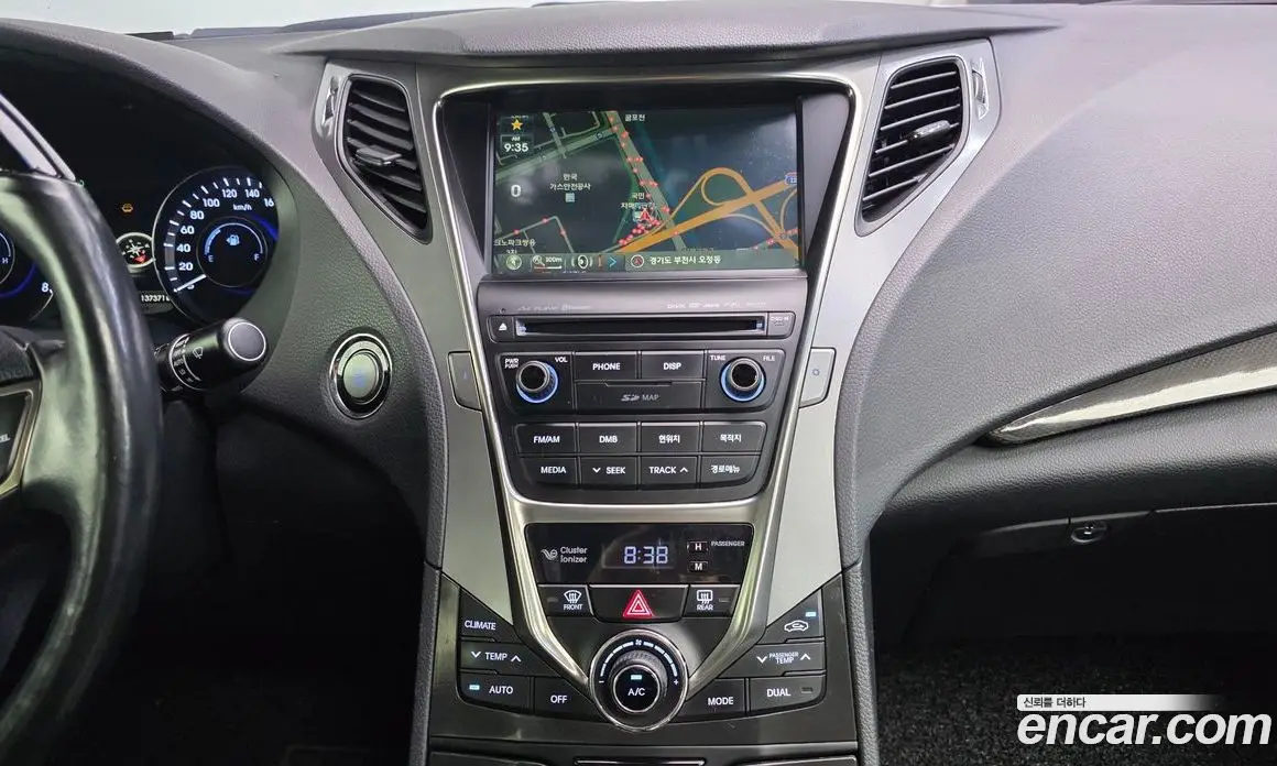 Hyundai Grandeur 2013 3.0 автомат (гидро), фото 14