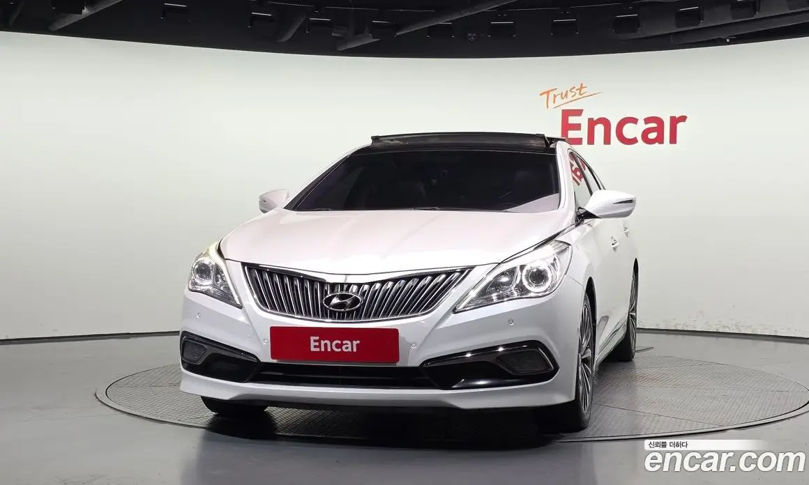 Hyundai Grandeur 2013 3.0 автомат (гидро), фото 3