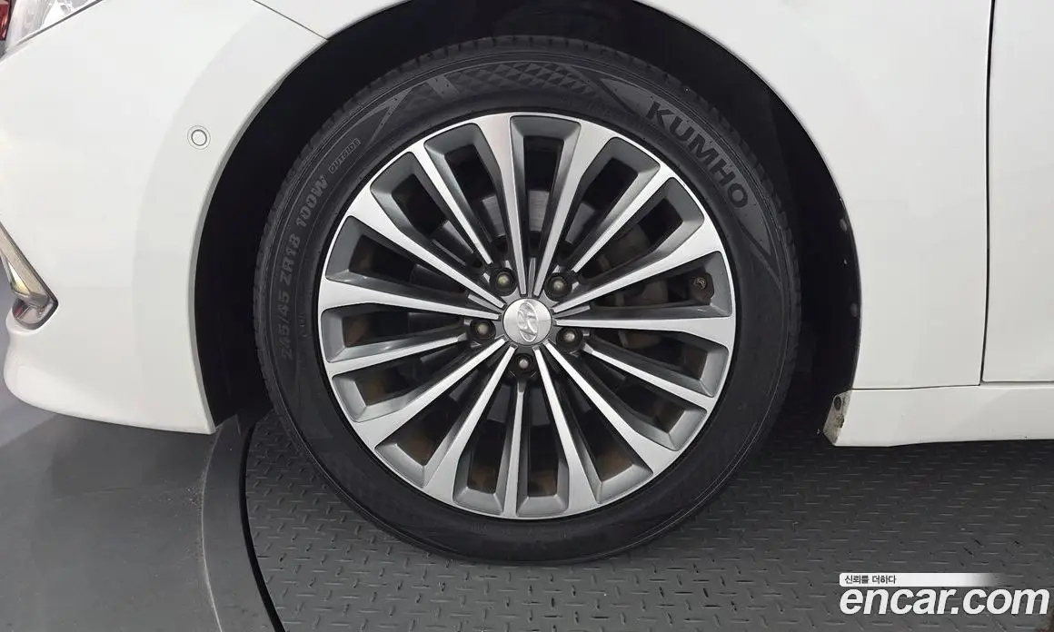 Hyundai Grandeur 2013 3.0 автомат (гидро), фото 5