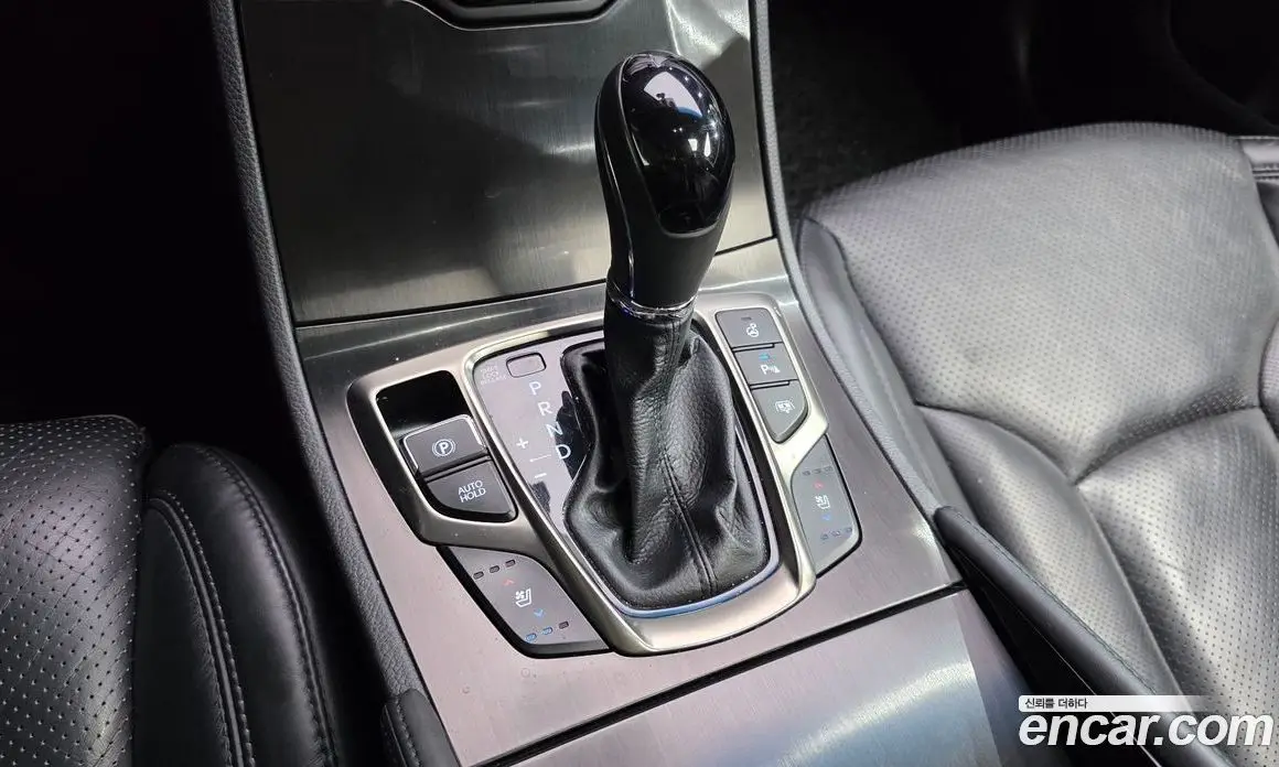 Hyundai Grandeur 2013 3.0 автомат (гидро), фото 9