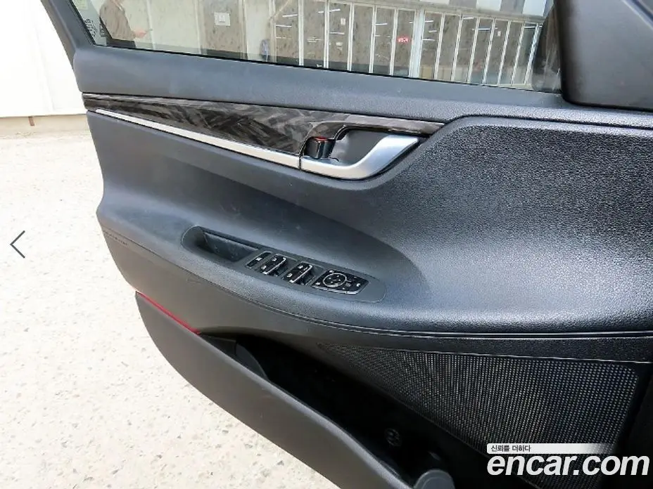 Hyundai Grandeur 2016 2.4 автомат (гидро), фото 11