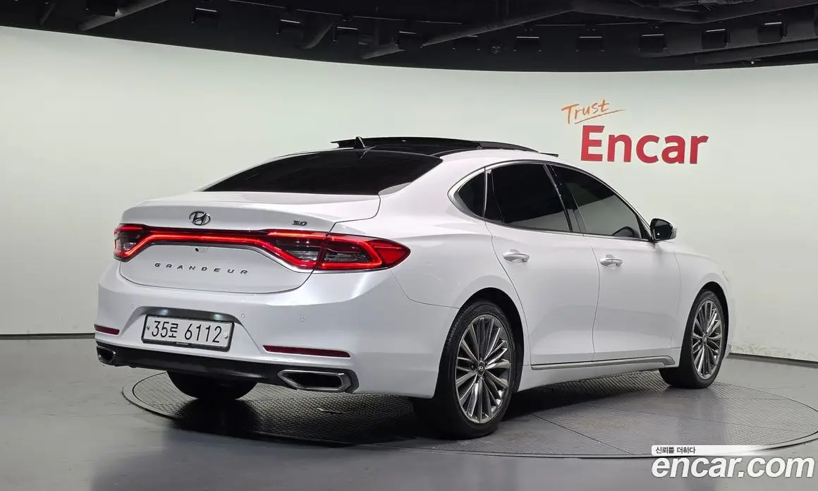 Hyundai Grandeur 2017 3.0 автомат (гидро), фото 2 Hyundai Grandeur 2017 3.0 автомат (гидро), фото 2