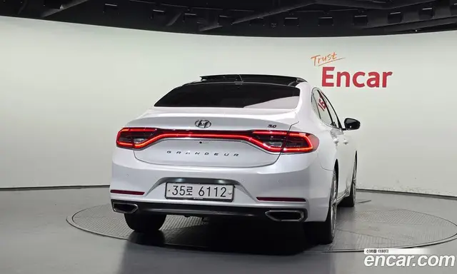 Hyundai Grandeur 2017 3.0 автомат (гидро), миниатюра 4 Hyundai Grandeur 2017 3.0 автомат (гидро), миниатюра 4