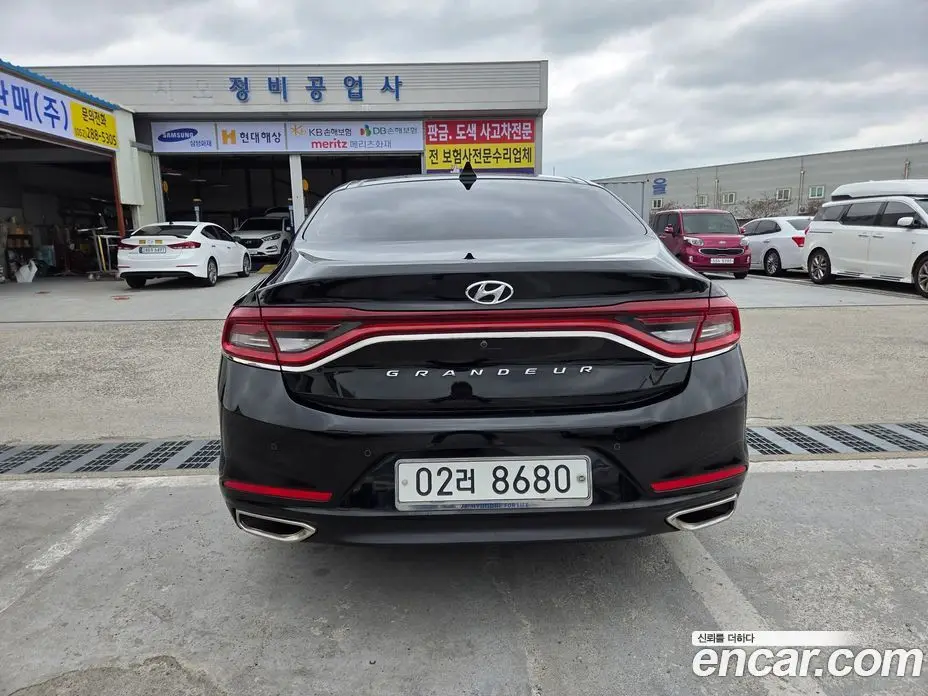 Hyundai Grandeur 2017 2.4 автомат (гидро), фото 2 Hyundai Grandeur 2017 2.4 автомат (гидро), фото 2