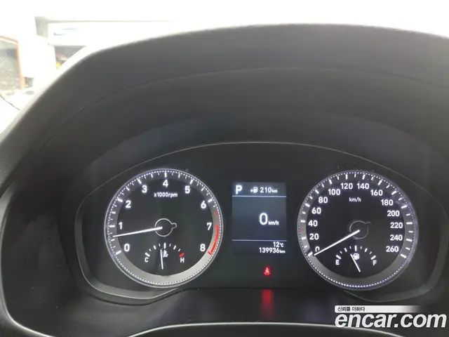 Hyundai Grandeur 2017 2.4 автомат (гидро), миниатюра 11 Hyundai Grandeur 2017 2.4 автомат (гидро), миниатюра 11