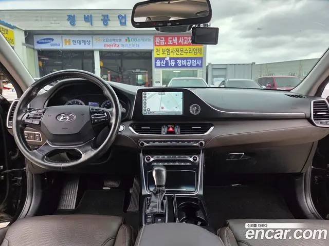 Hyundai Grandeur 2017 2.4 автомат (гидро), миниатюра 12