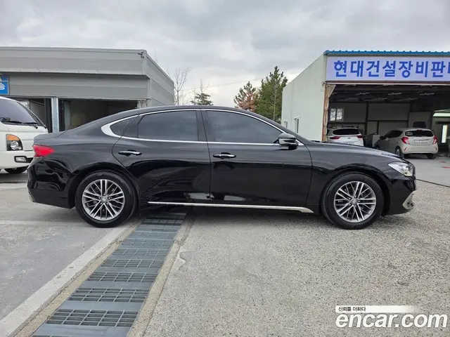 Hyundai Grandeur 2017 2.4 автомат (гидро), миниатюра 4 Hyundai Grandeur 2017 2.4 автомат (гидро), миниатюра 4