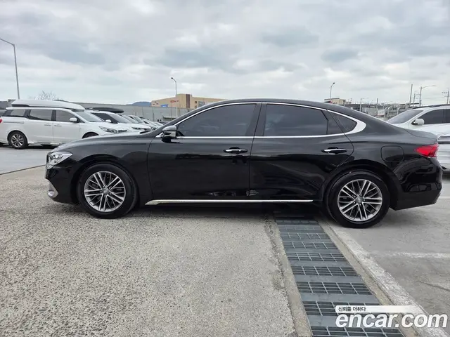 Hyundai Grandeur 2017 2.4 автомат (гидро), миниатюра 7 Hyundai Grandeur 2017 2.4 автомат (гидро), миниатюра 7