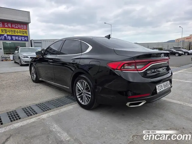 Hyundai Grandeur 2017 2.4 автомат (гидро), миниатюра 8 Hyundai Grandeur 2017 2.4 автомат (гидро), миниатюра 8
