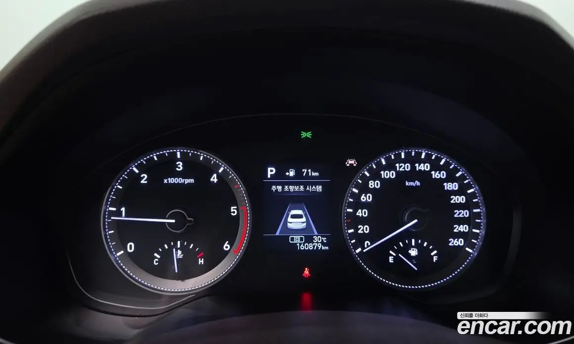 Hyundai Grandeur 2017 2.2 автомат (гидро), фото 11