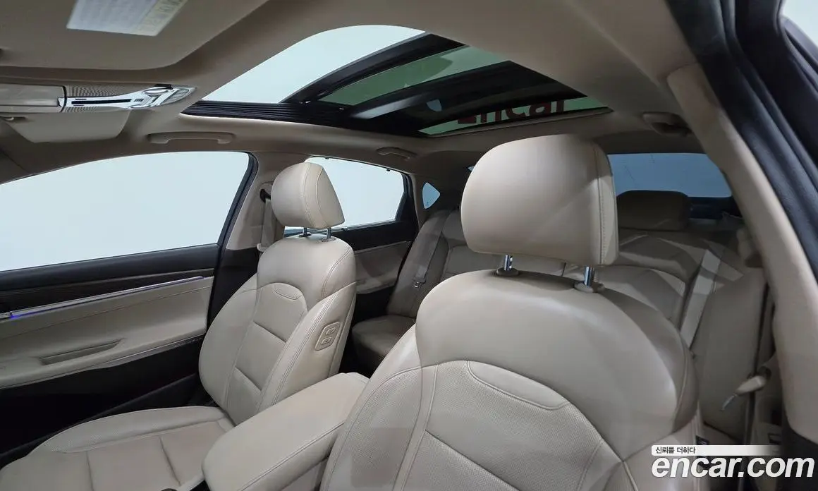 Hyundai Grandeur 2017 2.2 автомат (гидро), фото 18