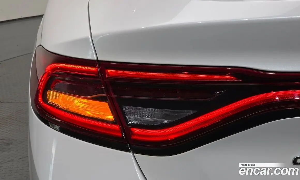 Hyundai Grandeur 2017 2.2 автомат (гидро), фото 9