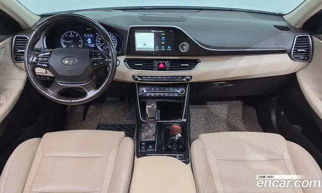 Hyundai Grandeur 2017 2.2 автомат (гидро), миниатюра 10