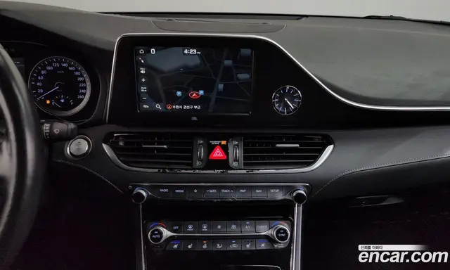 Hyundai Grandeur 2018 3.3 автомат (гидро), миниатюра 3