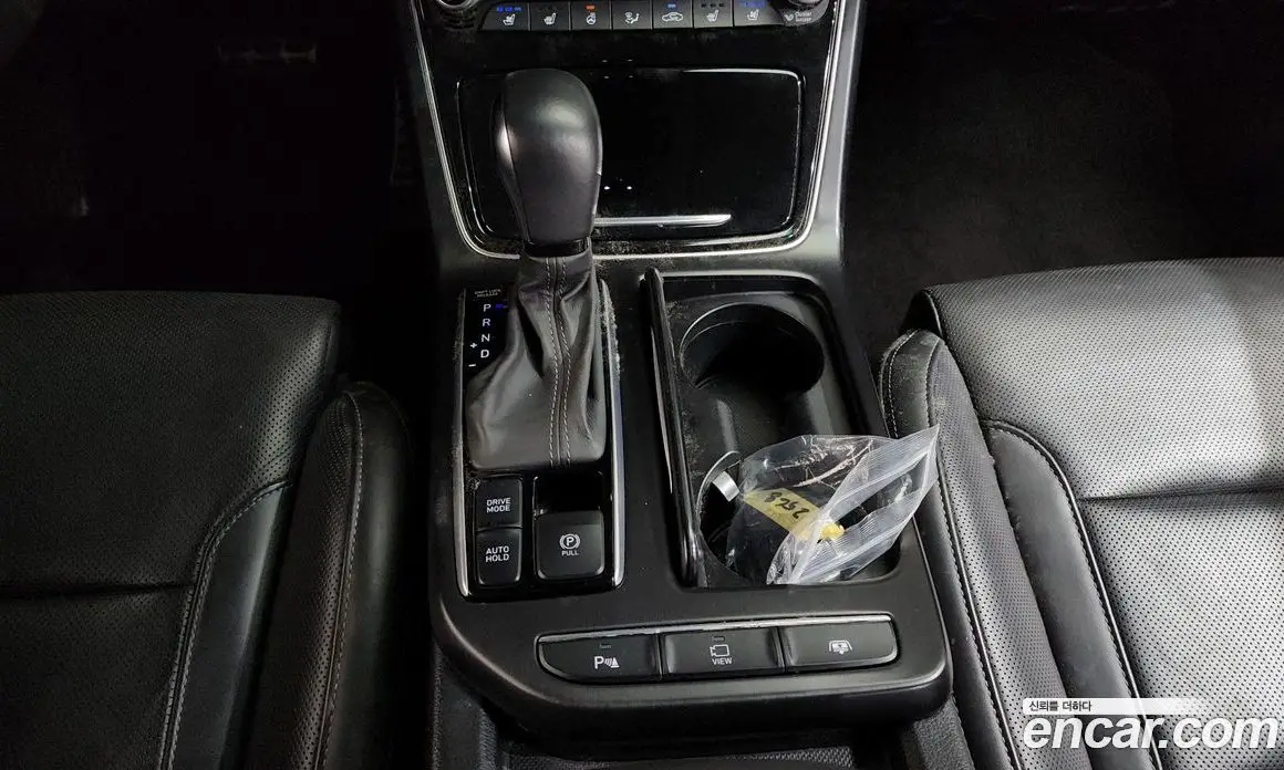 Hyundai Grandeur 2018 3.3 автомат (гидро), фото 5