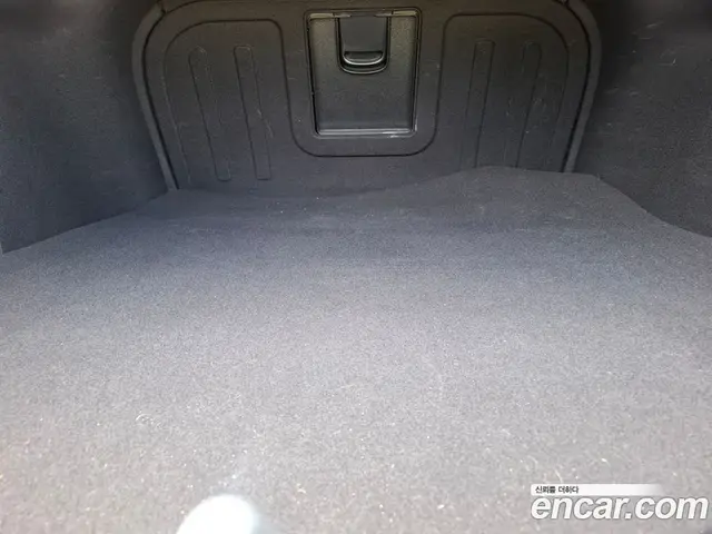 Hyundai Grandeur 2019 2.4 автомат (гидро), миниатюра 10