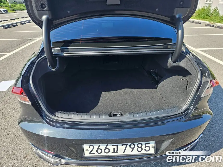 Hyundai Grandeur 2020 2.4 автомат (гидро), фото 18 Hyundai Grandeur 2020 2.4 автомат (гидро), фото 18