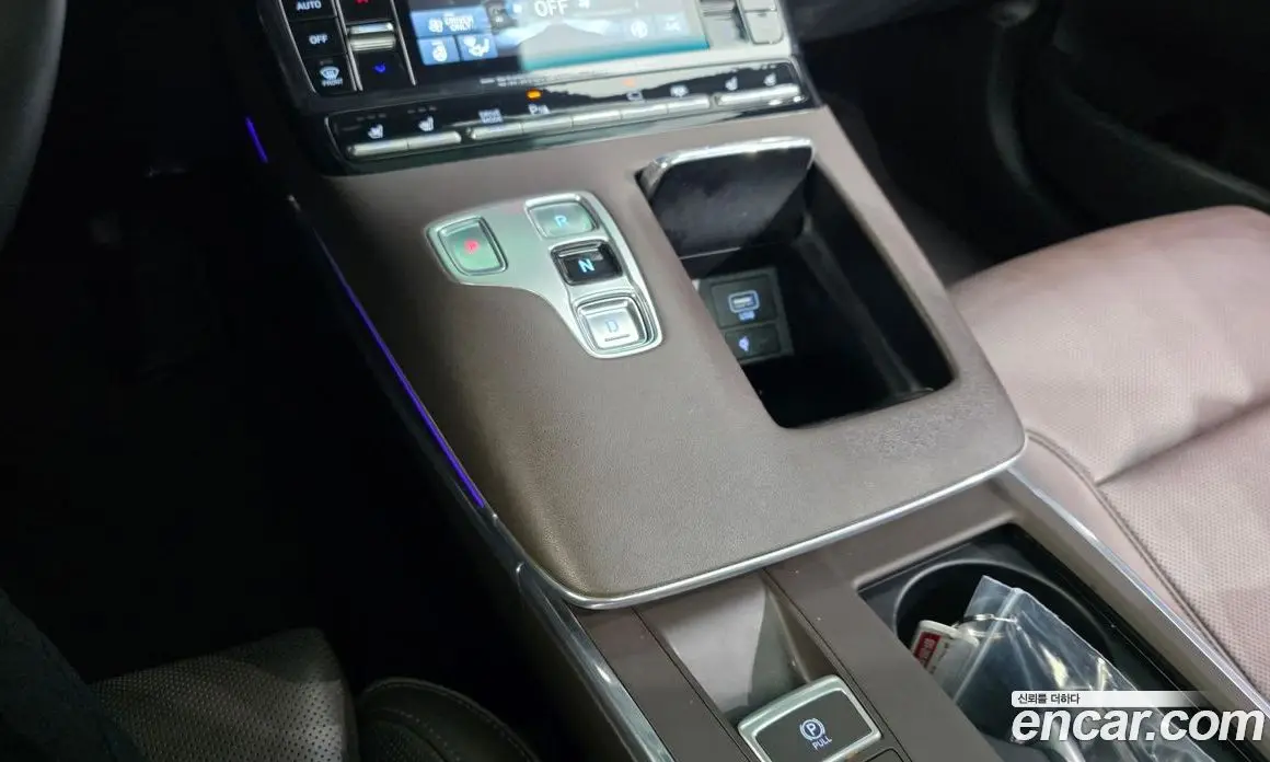 Hyundai Grandeur 2020 2.4 автомат (гидро), фото 11