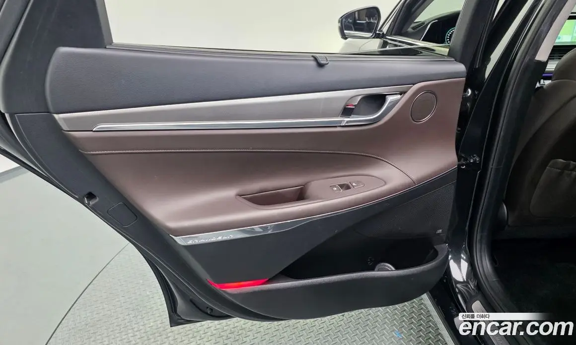 Hyundai Grandeur 2020 2.4 автомат (гидро), фото 14