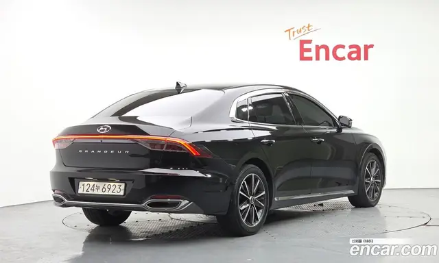 Hyundai Grandeur 2021 3.3 автомат (гидро), миниатюра 2 Hyundai Grandeur 2021 3.3 автомат (гидро), миниатюра 2