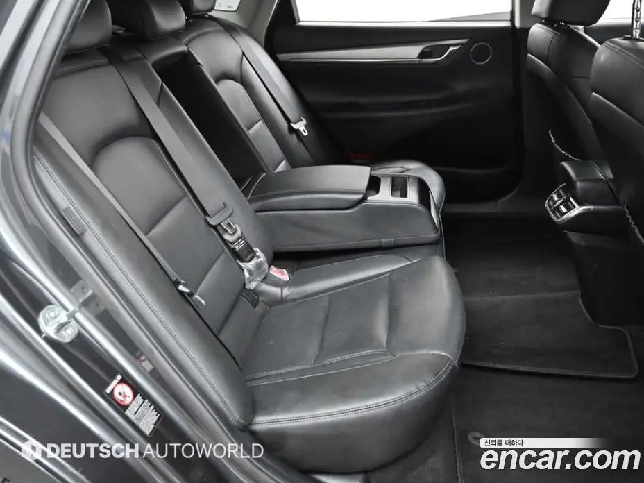 Hyundai Grandeur 2021 2.4 автомат (гидро), фото 12