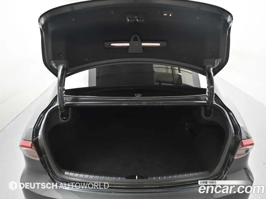 Hyundai Grandeur 2021 2.4 автомат (гидро), фото 19