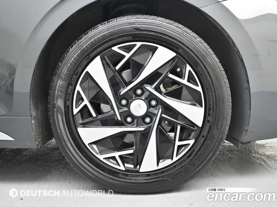 Hyundai Grandeur 2021 2.4 автомат (гидро), фото 5