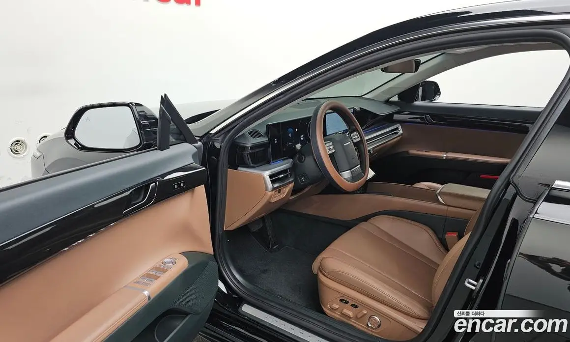 Hyundai Grandeur 2023 2.5 автомат (гидро), фото 13