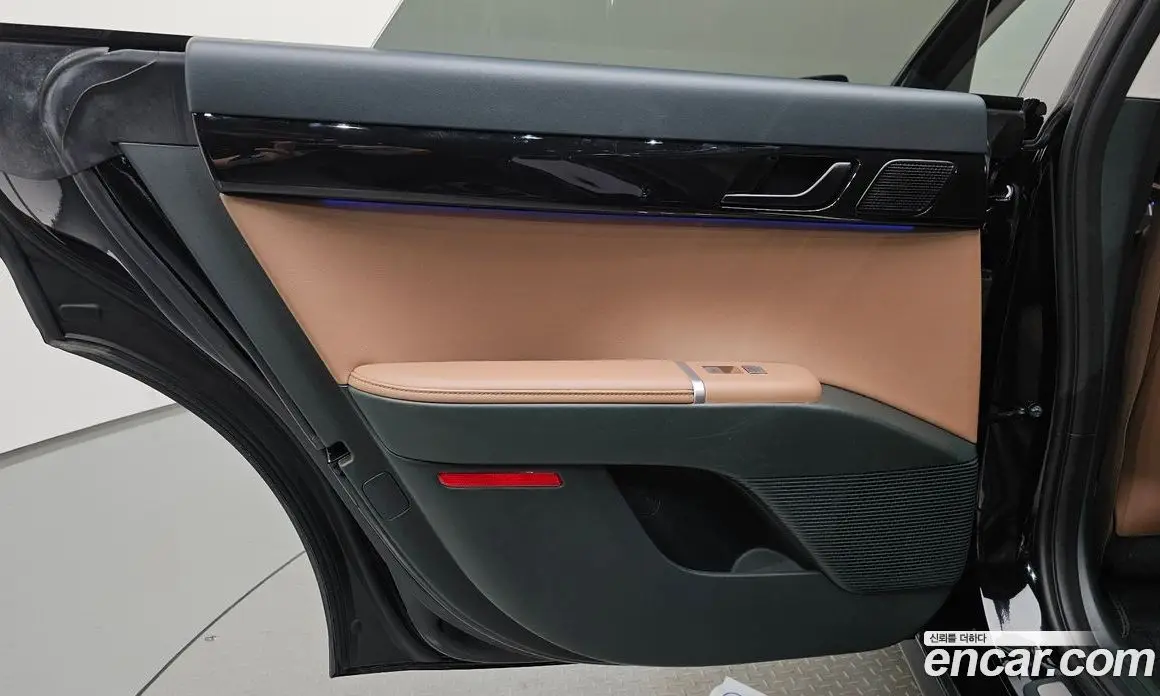 Hyundai Grandeur 2023 2.5 автомат (гидро), фото 15