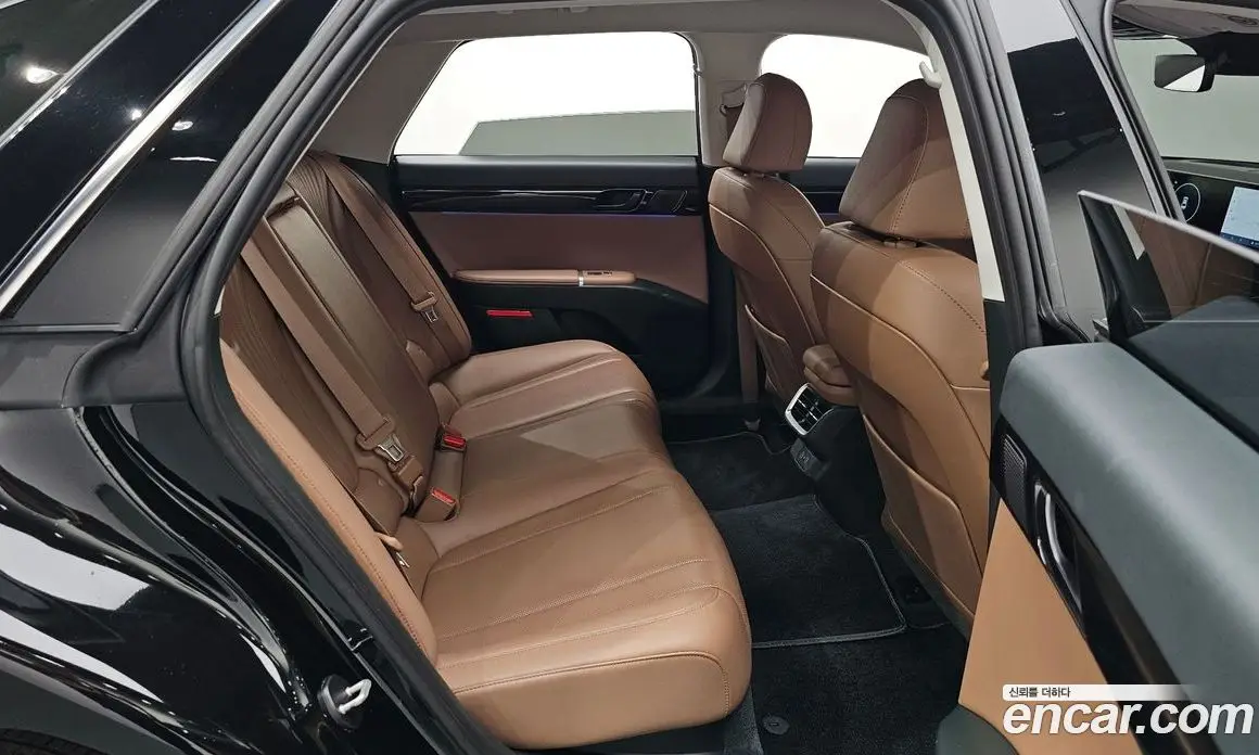 Hyundai Grandeur 2023 2.5 автомат (гидро), фото 18