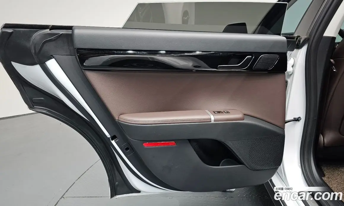 Hyundai Grandeur 2024 2.5 автомат (гидро), фото 14 Hyundai Grandeur 2024 2.5 автомат (гидро), фото 14