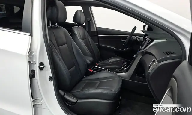 Hyundai i30 2013 1.6 автомат (гидро), миниатюра 11